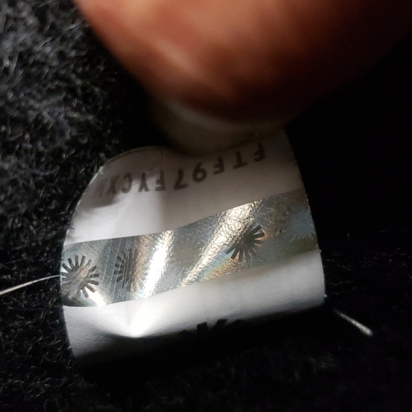 Ugg Classic Short II Foil Glam Boots - Picture 8 of 10